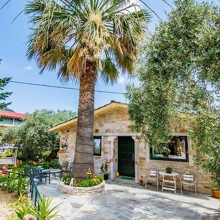 فيلا Kastro Stone House سكالا بوتامياس المظهر الخارجي الصورة