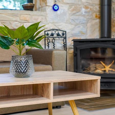 فيلا Kastro Stone House سكالا بوتامياس المظهر الخارجي الصورة