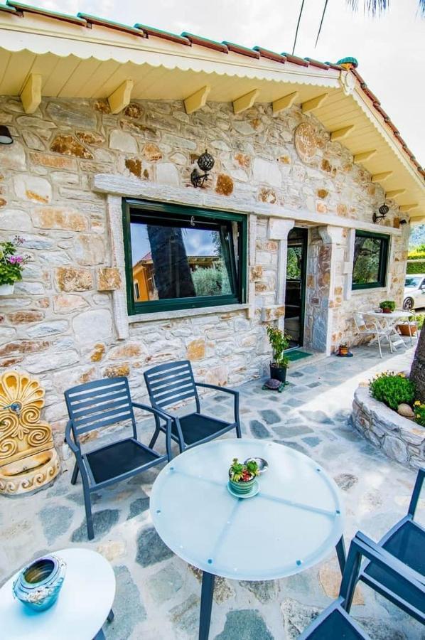 فيلا Kastro Stone House سكالا بوتامياس المظهر الخارجي الصورة