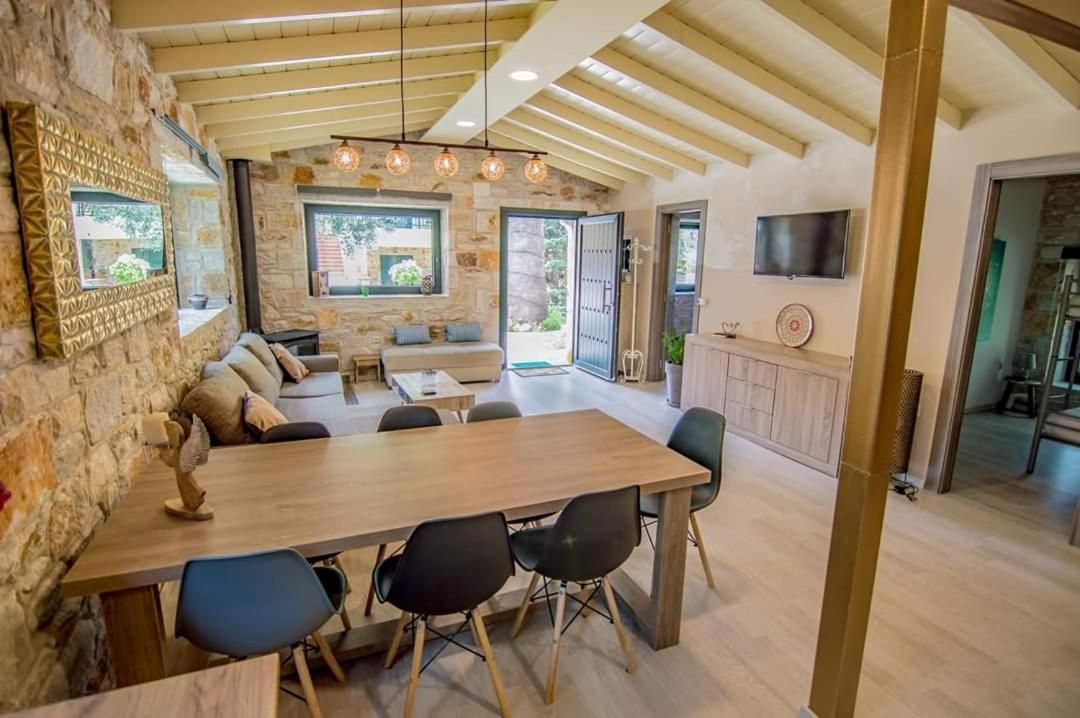 فيلا Kastro Stone House سكالا بوتامياس المظهر الخارجي الصورة