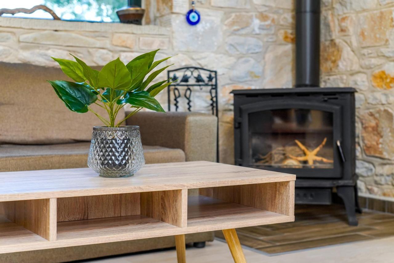فيلا Kastro Stone House سكالا بوتامياس المظهر الخارجي الصورة